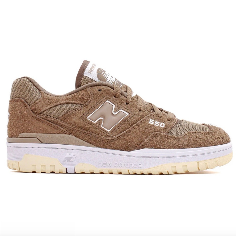 New Balance 550 in Brown and White